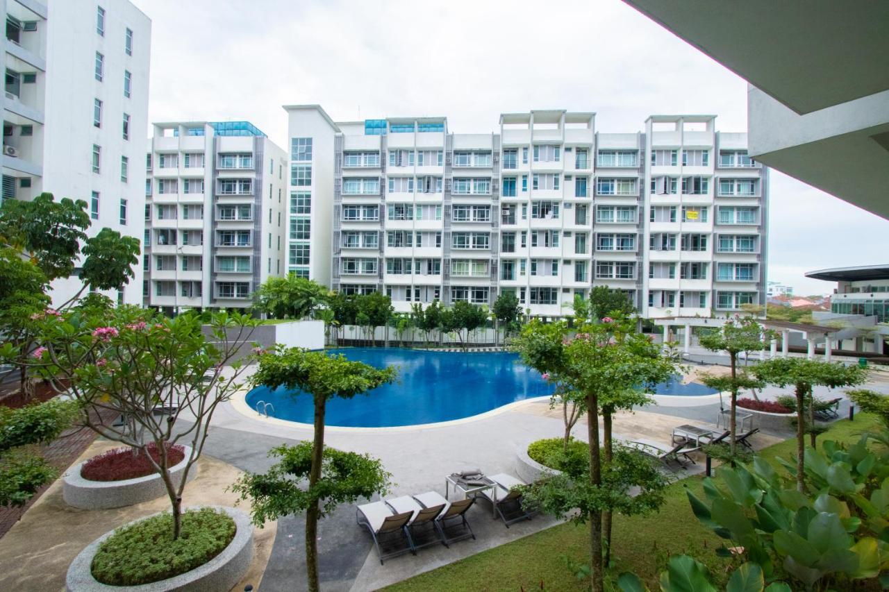 Midori Green By Jk Home Johor Bahru Bagian luar foto
