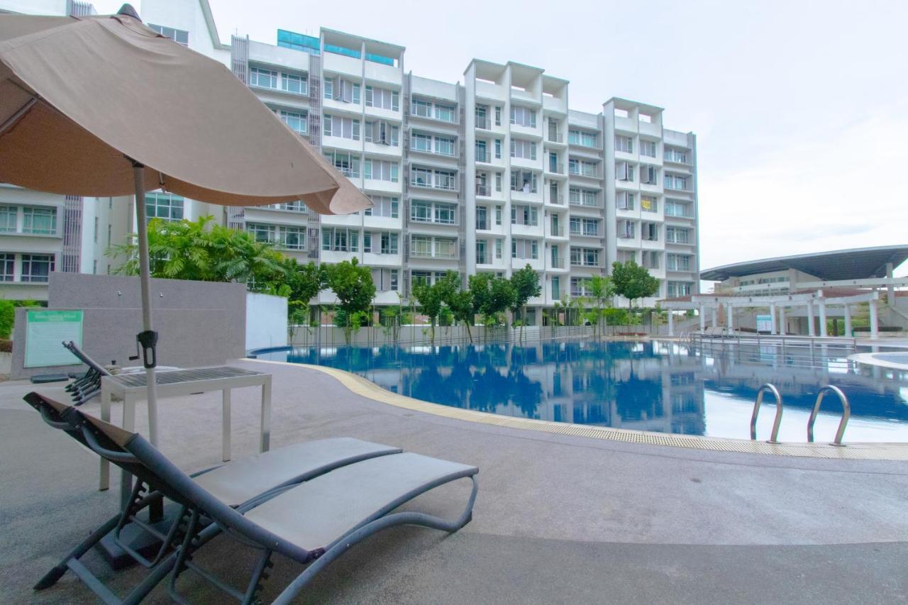 Midori Green By Jk Home Johor Bahru Bagian luar foto