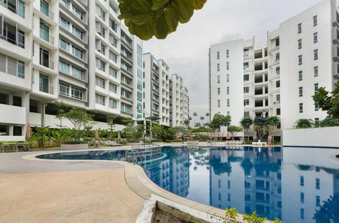 Midori Green By Jk Home Johor Bahru Bagian luar foto